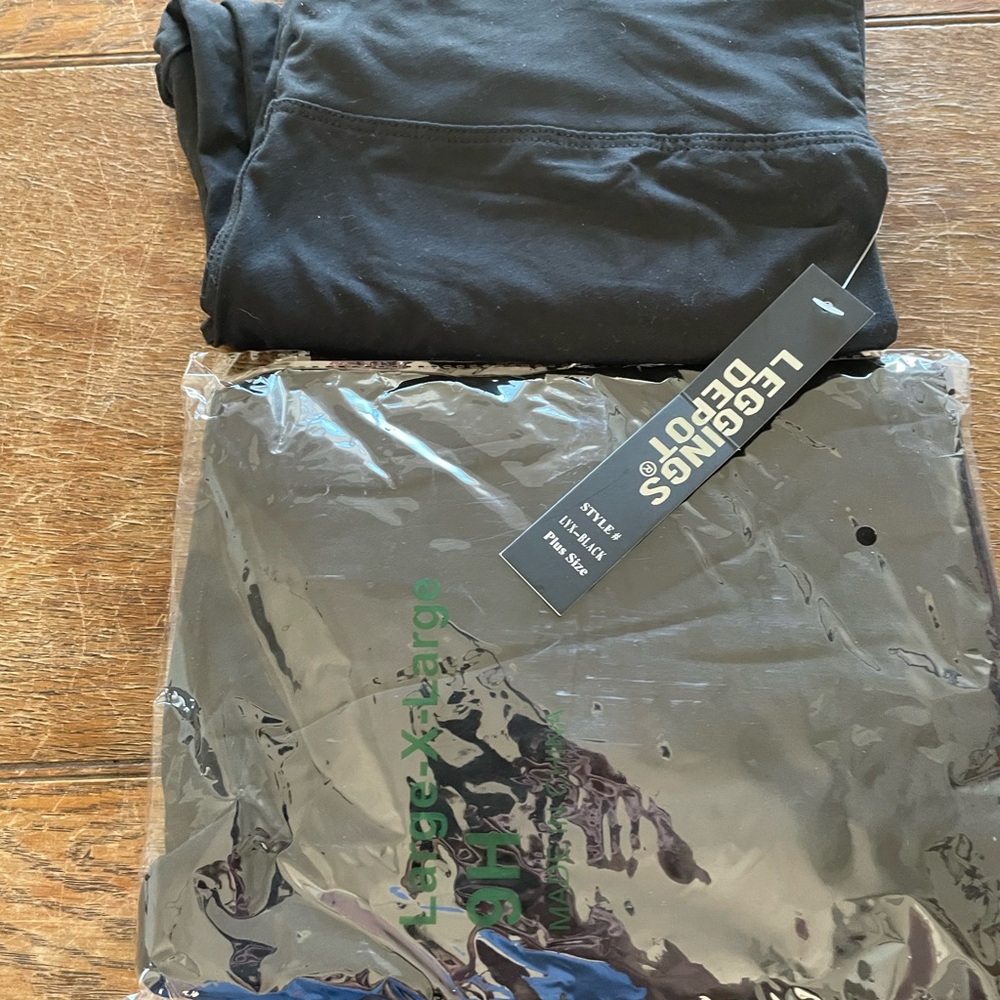 Black Leggings (2 pair; Large)